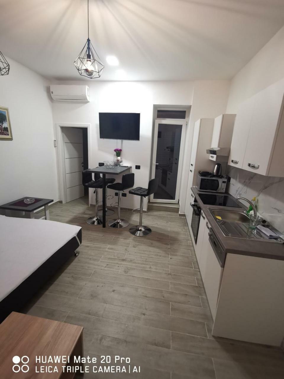 Apartment Toni *